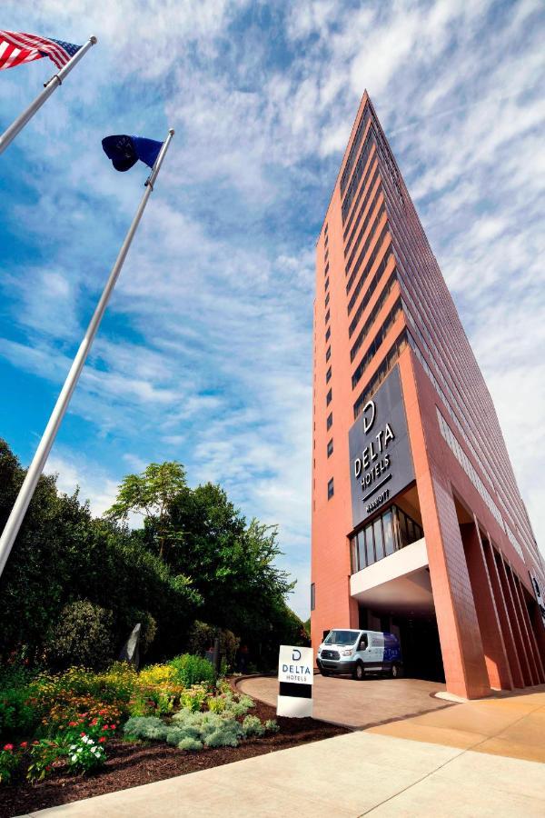 Delta Hotels by Marriott Richmond Downtown Buitenkant foto
