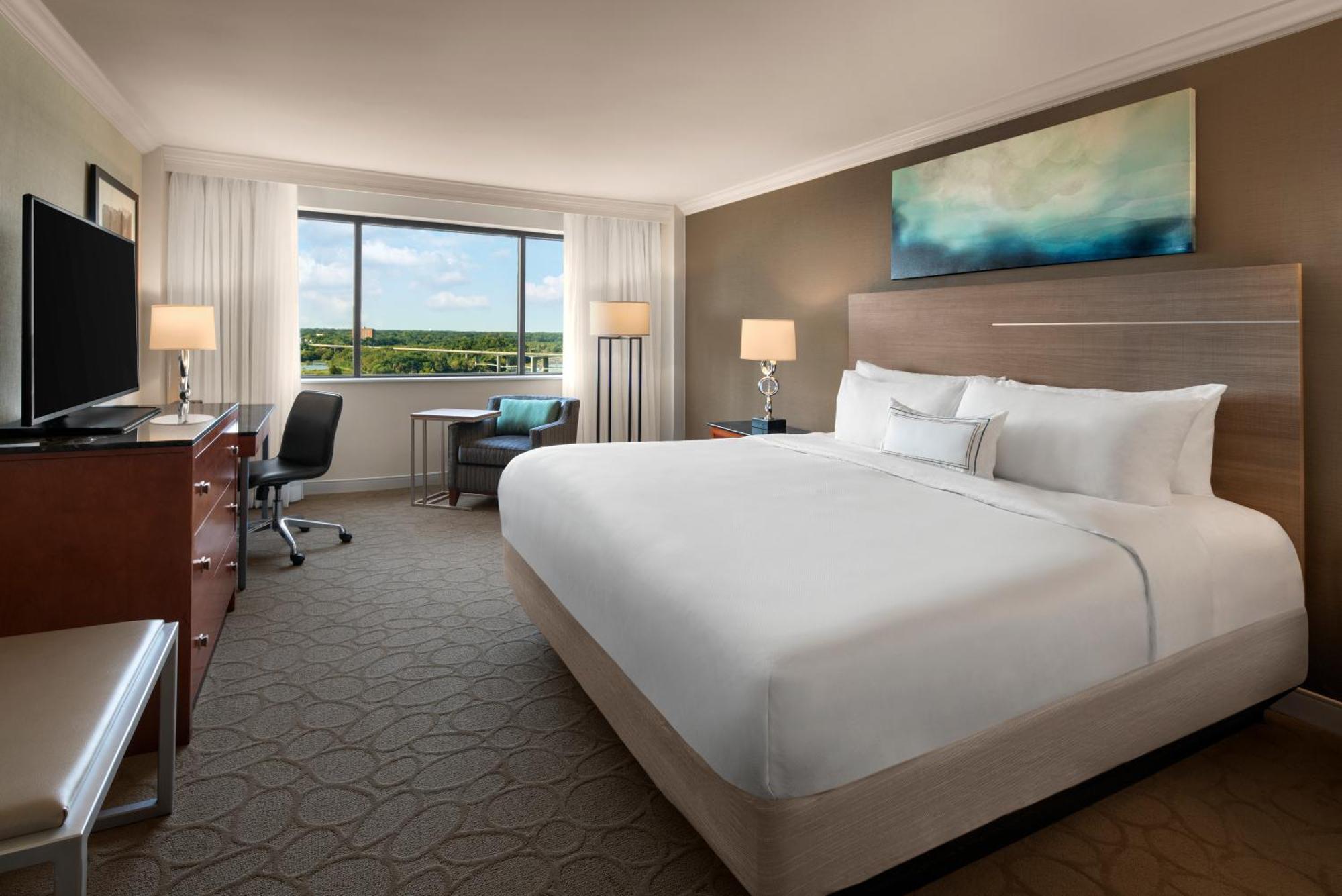 Delta Hotels by Marriott Richmond Downtown Buitenkant foto
