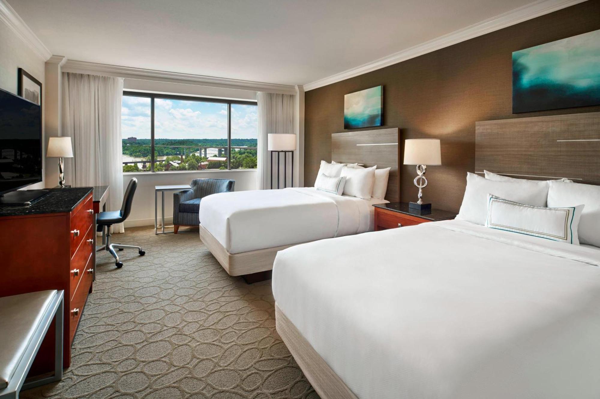 Delta Hotels by Marriott Richmond Downtown Buitenkant foto