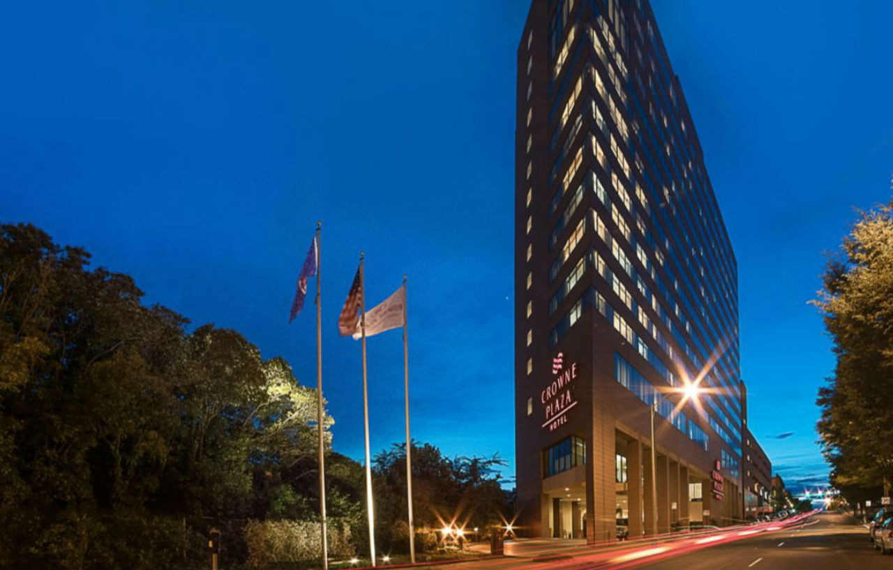 Delta Hotels by Marriott Richmond Downtown Buitenkant foto